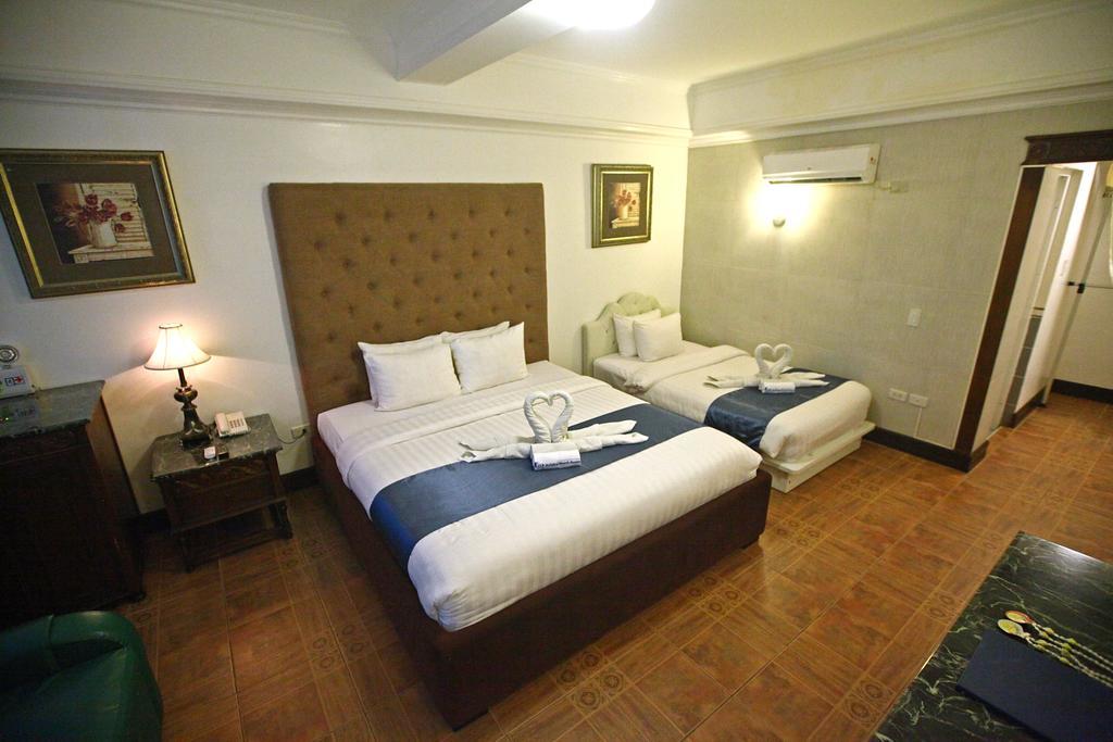 Bolabog Beach Resort Balabag  Exterior photo